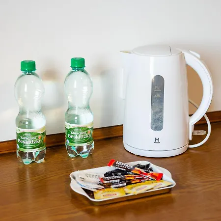 Woronicza Homey Wooden By Bookinghost