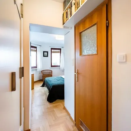 Woronicza Homey Wooden By Bookinghost Lägenhet *