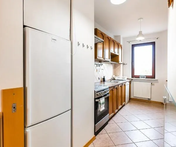 Lejlighed Woronicza Homey Wooden By Bookinghost *